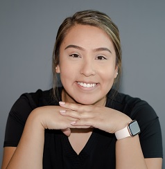 Esmeralda Dental assistant